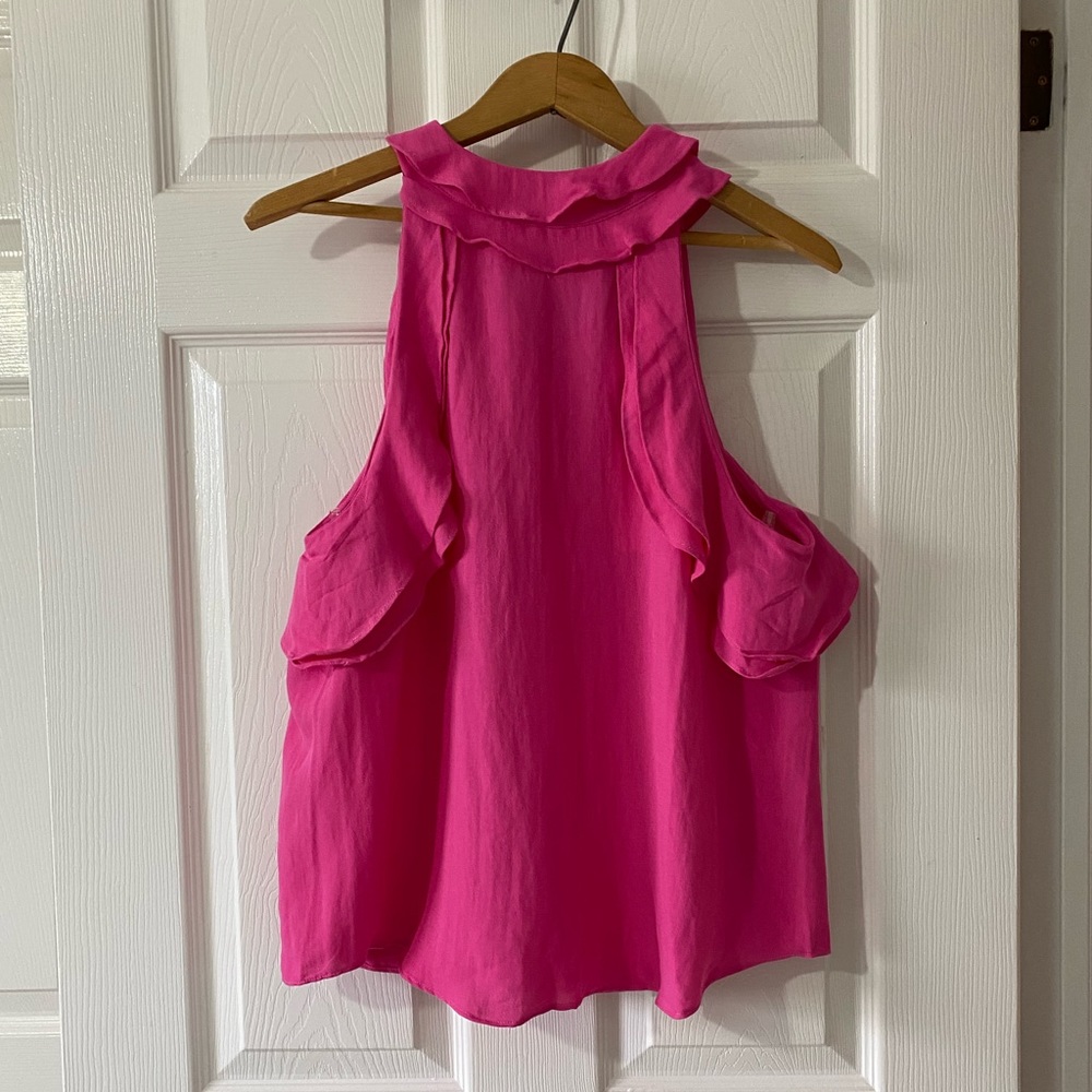 NWT Entro Pink Cold Shoulder Halter Top with Bow